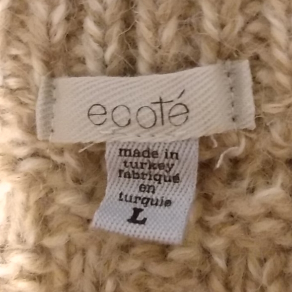 ECOTÉ Oversized Comfy Sweater - Picture 6 of 8